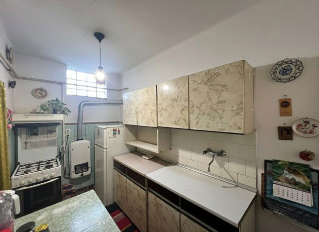 Eladó sorház, Kaposváron, Losonc közben 33 M Ft, 3 szobás