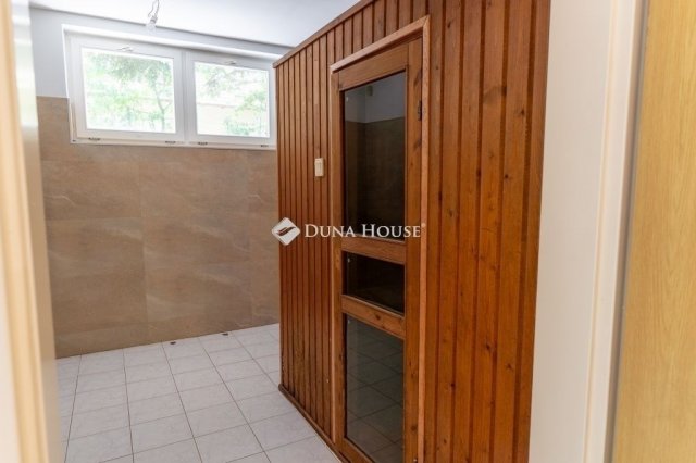Eladó családi ház, Leányfaluban 199 M Ft, 4 szobás