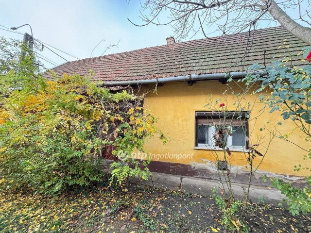 Eladó családi ház, Hajdúnánáson 24 M Ft, 2 szobás