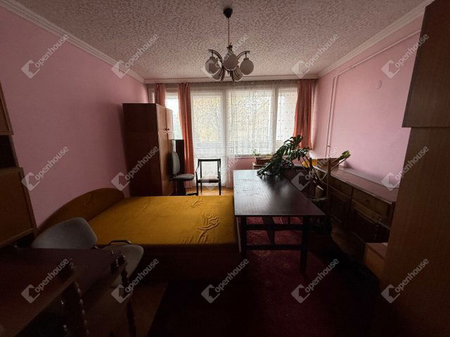 Eladó téglalakás, Zalaegerszegen 31.8 M Ft, 2 szobás