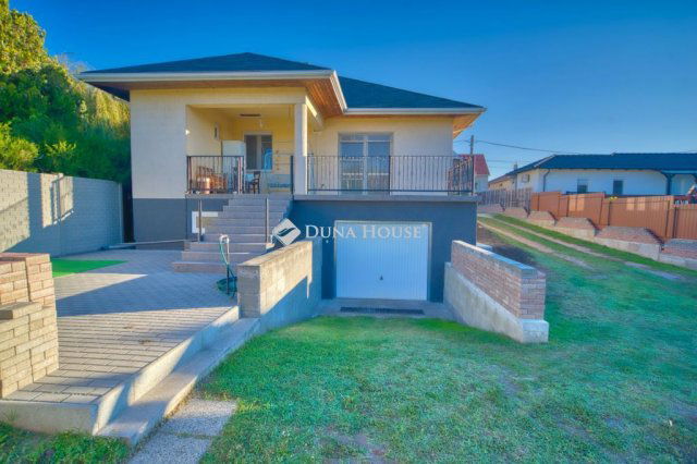 Eladó családi ház, Gyálon 132.9 M Ft, 4 szobás