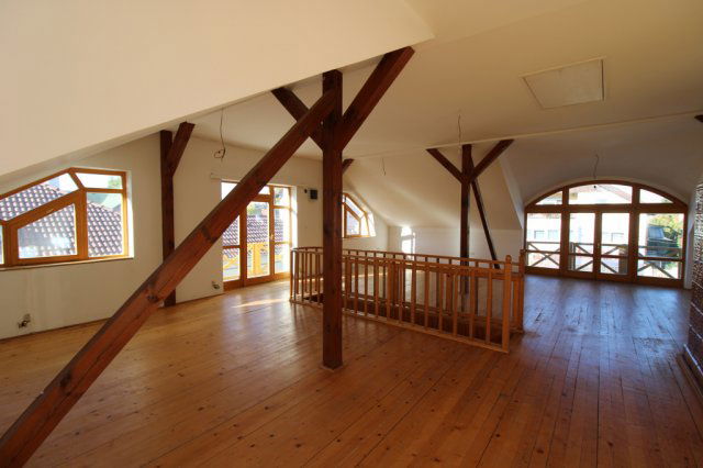 Eladó családi ház, Budapesten, XVIII. kerületben 170 M Ft