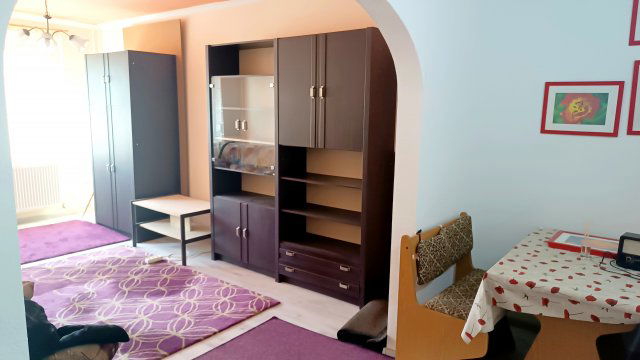 Eladó panellakás, Székesfehérvárott 51 M Ft, 2 szobás