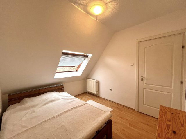 Eladó téglalakás, Zalaegerszegen 55 M Ft, 5 szobás