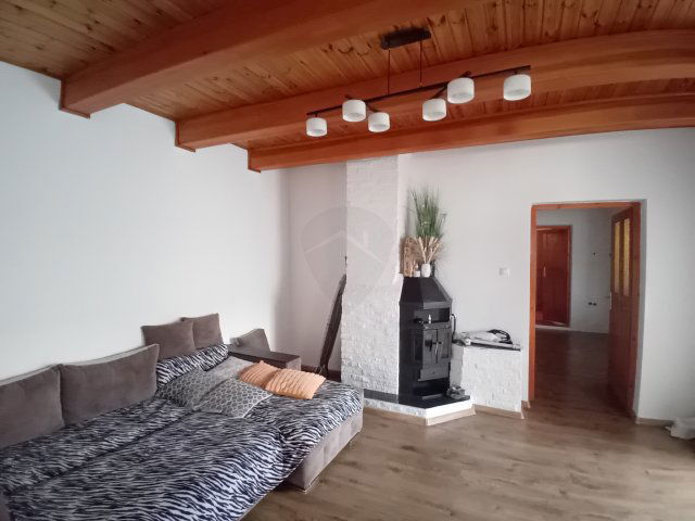 Eladó családi ház, Szűcsin 29.99 M Ft, 1+2 szobás