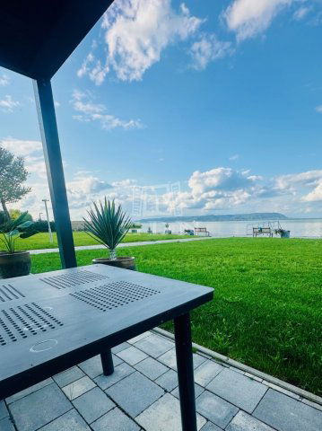 Eladó téglalakás, Balatonmáriafürdőn 89 M Ft, 2 szobás