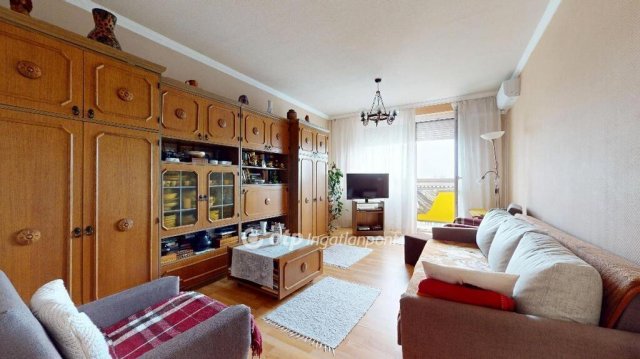 Eladó panellakás, Nyíregyházán 38.9 M Ft, 2 szobás