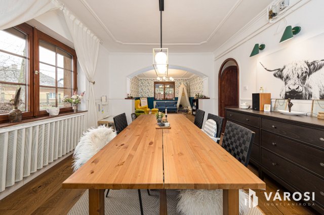 Eladó családi ház, Makón 89.5 M Ft, 5 szobás