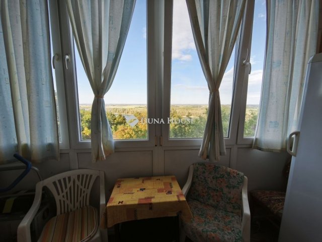 Eladó téglalakás, Dunaújvárosban 36.5 M Ft, 2 szobás