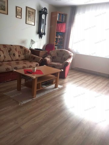 Eladó téglalakás, Győrött 65 M Ft, 2 szobás