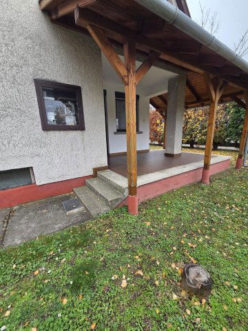 Eladó nyaraló, Vonyarcvashegyen 65 M Ft, 5 szobás