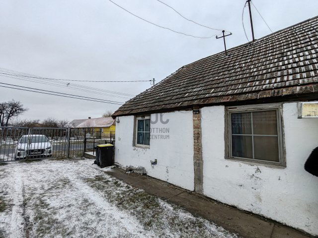 Eladó családi ház, Rétalapon 19.9 M Ft, 2 szobás