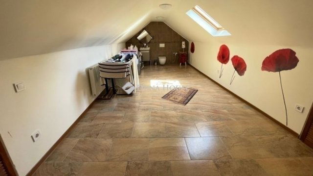 Eladó családi ház, Budapesten, II. kerületben 295 M Ft, 9 szobás