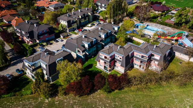 Eladó téglalakás, Szigetszentmiklóson 91.99 M Ft, 4 szobás