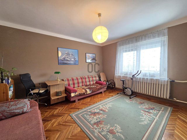 Eladó családi ház, Cegléden 49.9 M Ft, 3 szobás