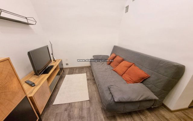 Kiadó téglalakás, albérlet, VII. kerületben, Hársfa utcában