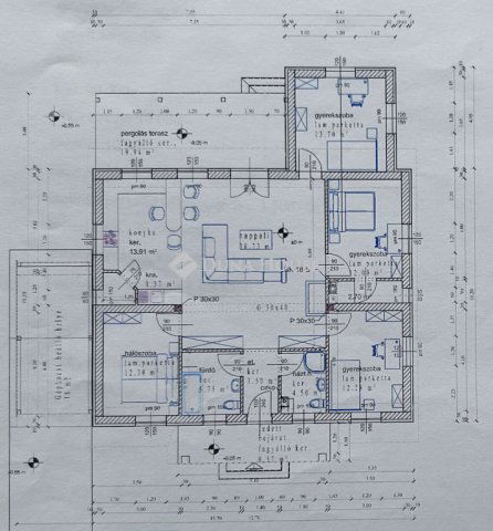 Eladó családi ház, Erdőkertesen 129.9 M Ft, 5 szobás