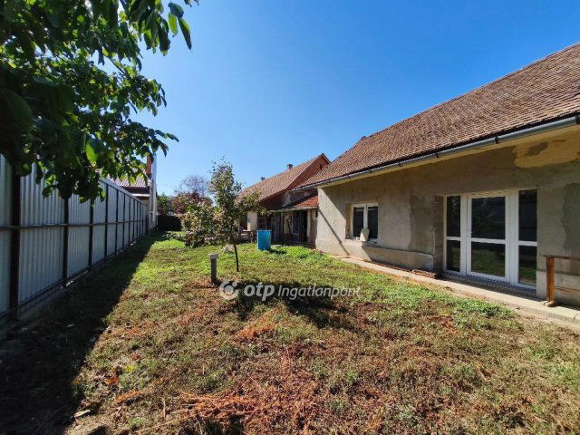 Eladó családi ház, Szentesen 47 M Ft, 3+1 szobás