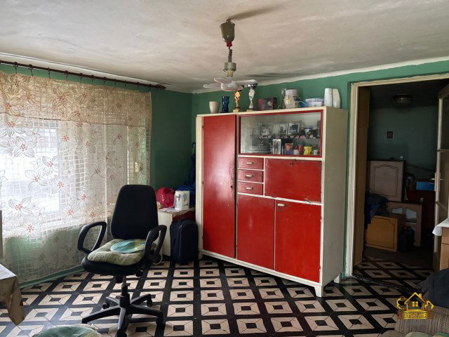 Eladó családi ház, Apajon 49.9 M Ft, 3 szobás