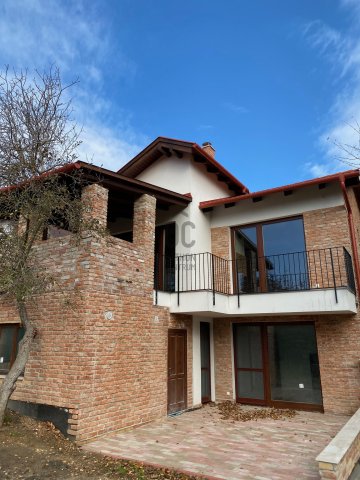 Kiadó családi ház, albérlet, Nagykovácsiban 500 E Ft / hó