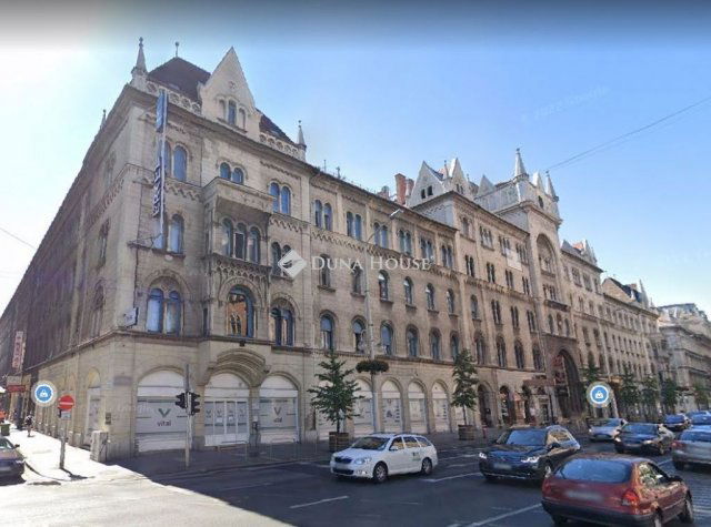 Eladó téglalakás, Budapesten, VIII. kerületben 90 M Ft, 4 szobás