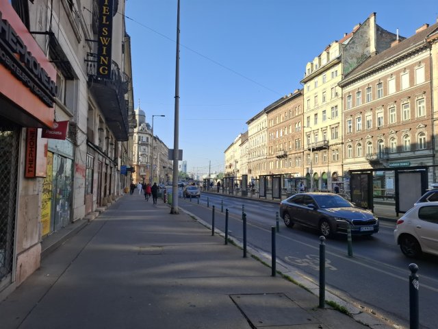 Eladó téglalakás, Budapesten, IX. kerületben 84.9 M Ft, 1 szobás