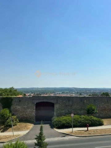 Eladó téglalakás, Pécsett 41.5 M Ft, 2 szobás