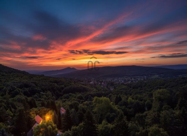 Eladó családi ház, Pilisszentkereszten 56 M Ft, 2 szobás