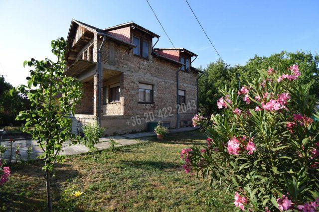 Eladó családi ház, Szigethalmon 52.5 M Ft, 4 szobás