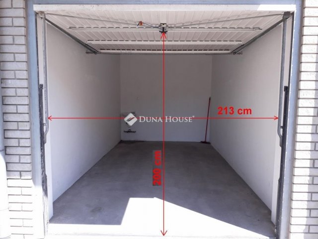 Eladó garázs, Kecskeméten 11 M Ft / költözzbe.hu