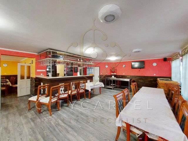 Eladó üzlethelyiség, Dunaföldváron 104.99 M Ft