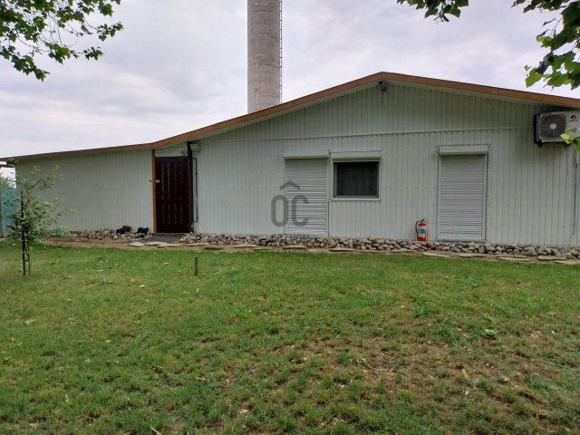 Eladó családi ház, Ácson 95 M Ft, 3 szobás