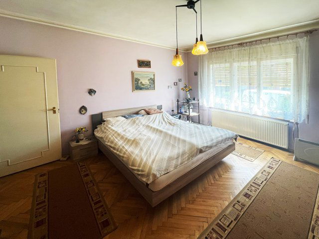 Eladó családi ház, Hosszúperesztegen 35 M Ft, 4 szobás