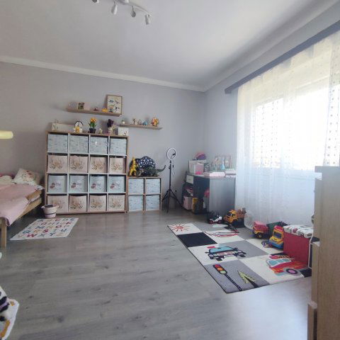 Eladó családi ház, Makón 30.9 M Ft, 2+1 szobás
