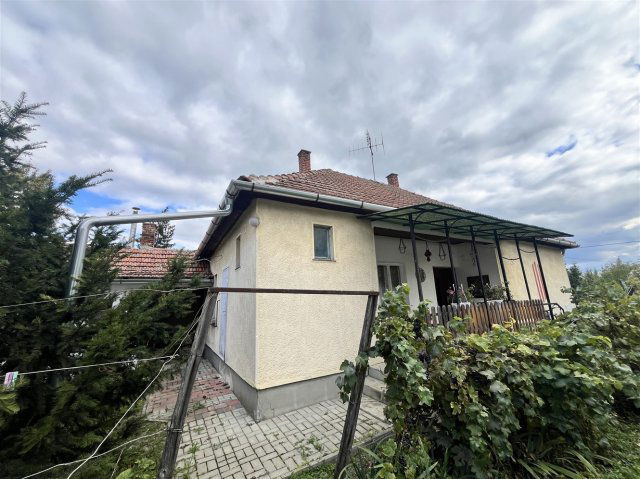 Eladó családi ház, Dobozon 22 M Ft, 3 szobás