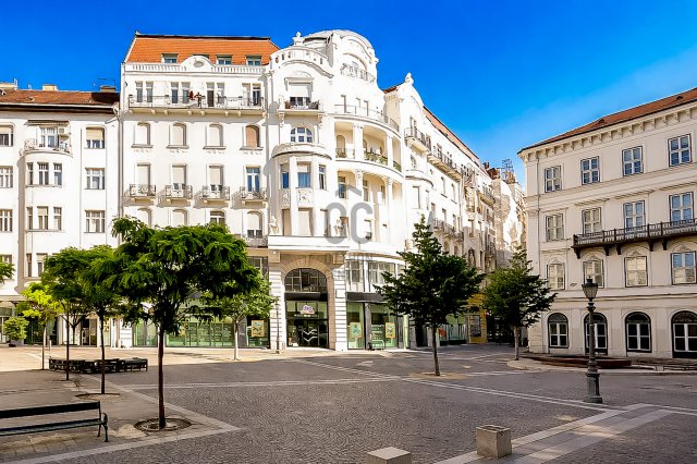 Eladó téglalakás, Budapesten, V. kerületben 159.5 M Ft, 3 szobás