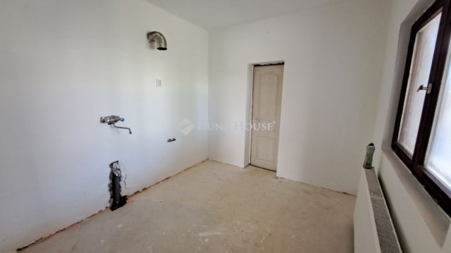 Eladó családi ház, Maglódon 85 M Ft, 4+1 szobás