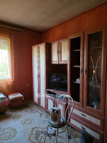Eladó családi ház, Bagon 26 M Ft, 3 szobás