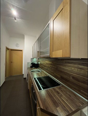 Eladó téglalakás, Budapesten, I. kerületben, Attila úton