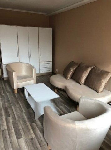 Kiadó téglalakás, albérlet, XI. kerületben, Neszmélyi úton