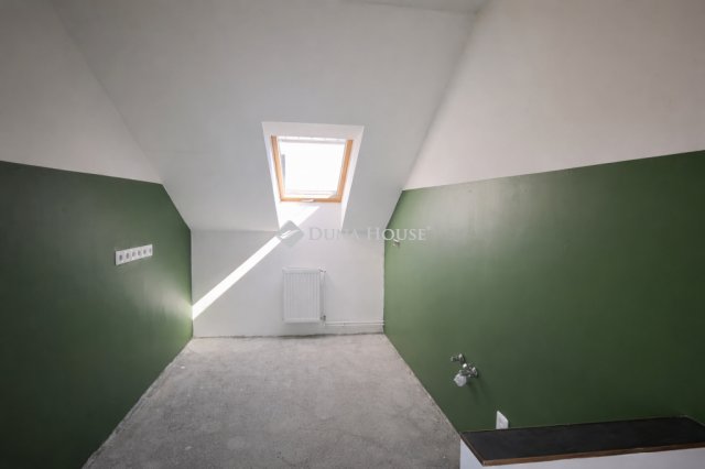 Eladó családi ház, Szentendrén 148 M Ft, 6 szobás