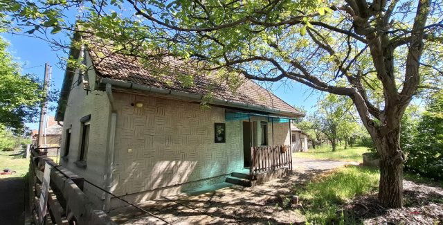 Eladó családi ház, Tápiógyörgyén 16.9 M Ft, 2 szobás