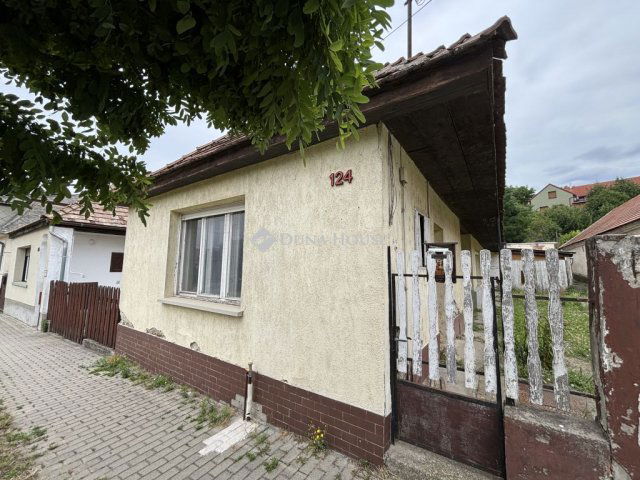 Eladó családi ház, Leányváron 34.9 M Ft, 5 szobás