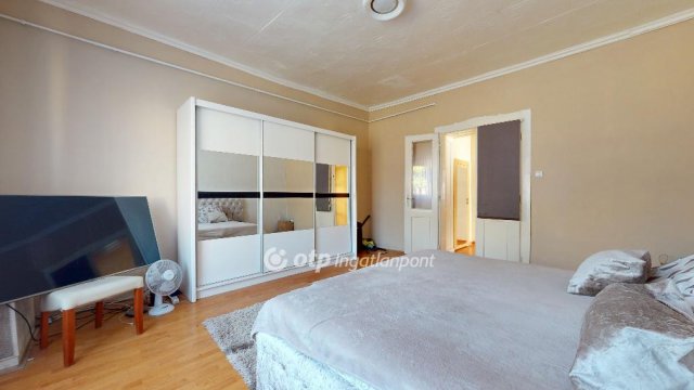 Eladó családi ház, Nagykállóban 14 M Ft, 1 szobás