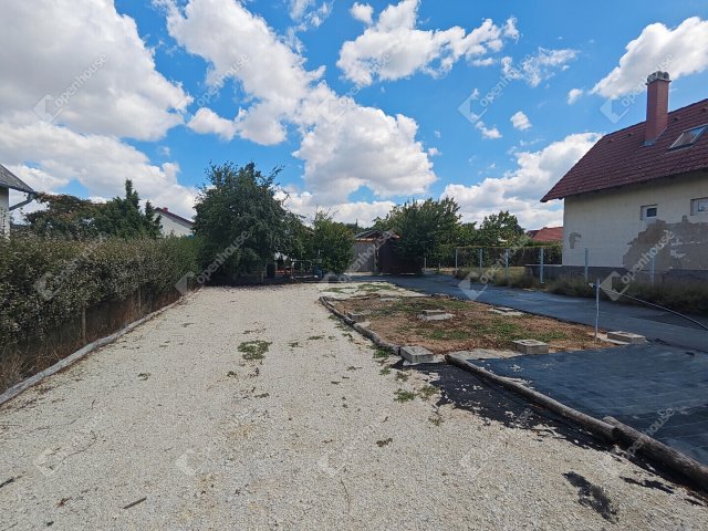 Eladó telek, Borgátán 8.5 M Ft / költözzbe.hu