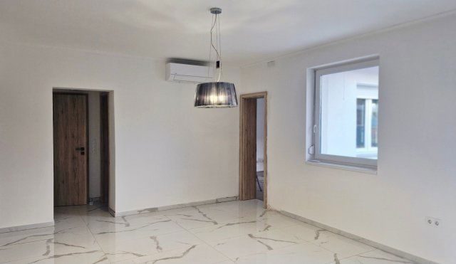 Eladó családi ház, Gyálon 149 M Ft, 4 szobás