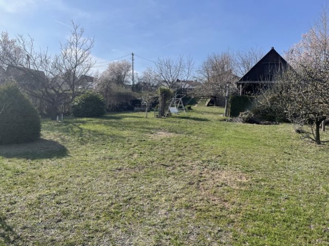 Eladó telek, Balatonalmádiban 83 M Ft / költözzbe.hu