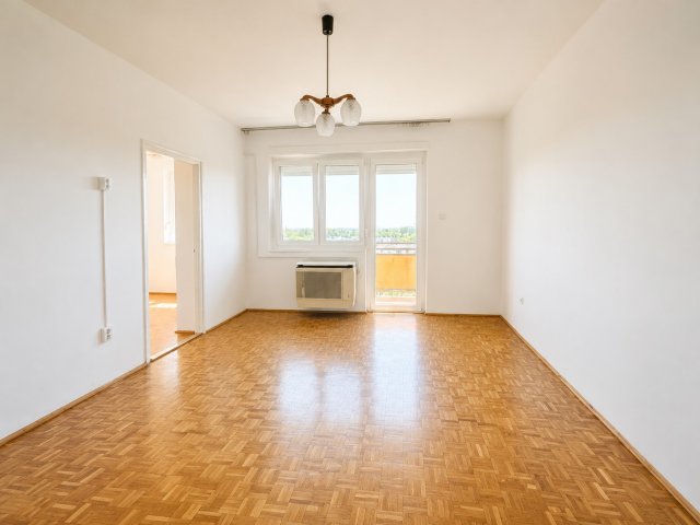 Eladó téglalakás, Debrecenben, Erzsébet utcában 53.9 M Ft