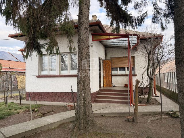 Eladó családi ház, Dunaharasztin 125 M Ft, 3 szobás