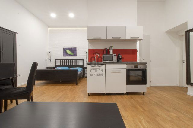 Eladó téglalakás, Budapesten, V. kerületben 98.39 M Ft, 1 szobás